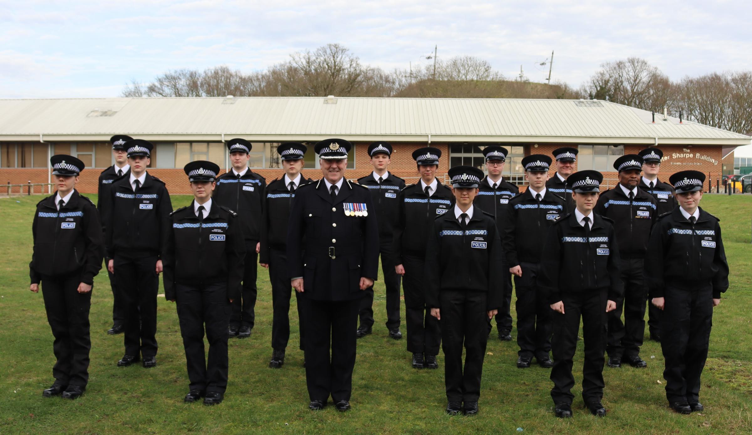 Hertfordshire Constabulary welcomes 16 new police officers