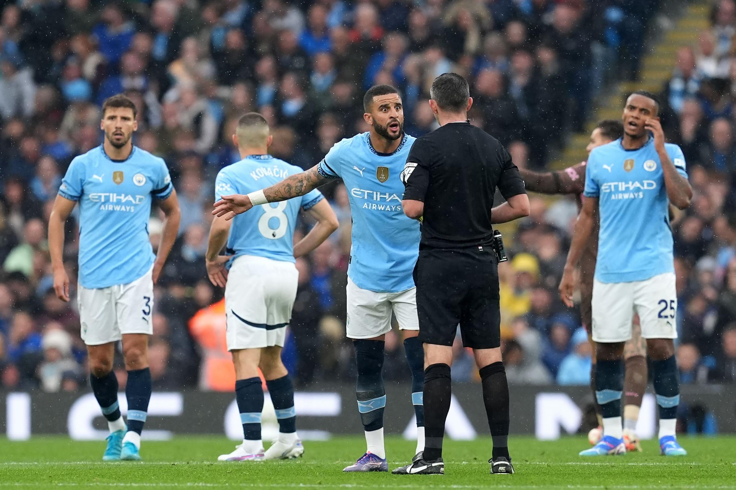 Kyle Walker explains frustration with ref Michael Oliver over Arsenal equaliser